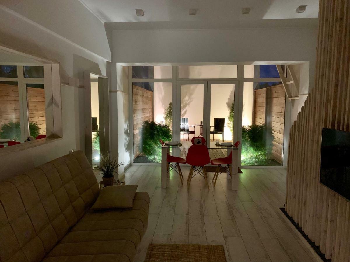 2-Level Apartments With Terrace In The Center Of Вітебськ Екстер'єр фото